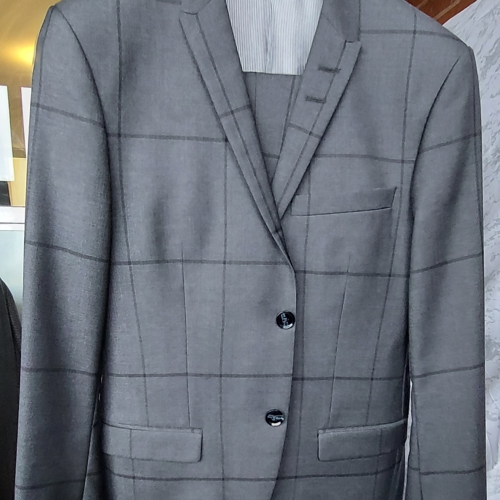 Suit